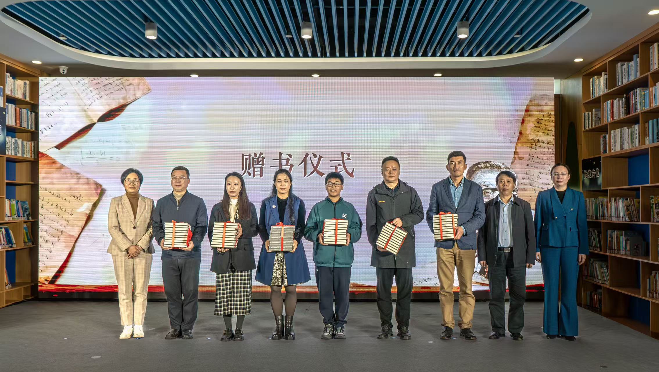 27f7e02b115ad082f8be48d818b00b74