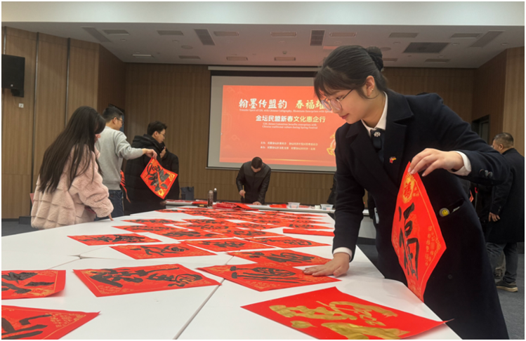 f744f0e4537fba6edeee2d5da162f4d9