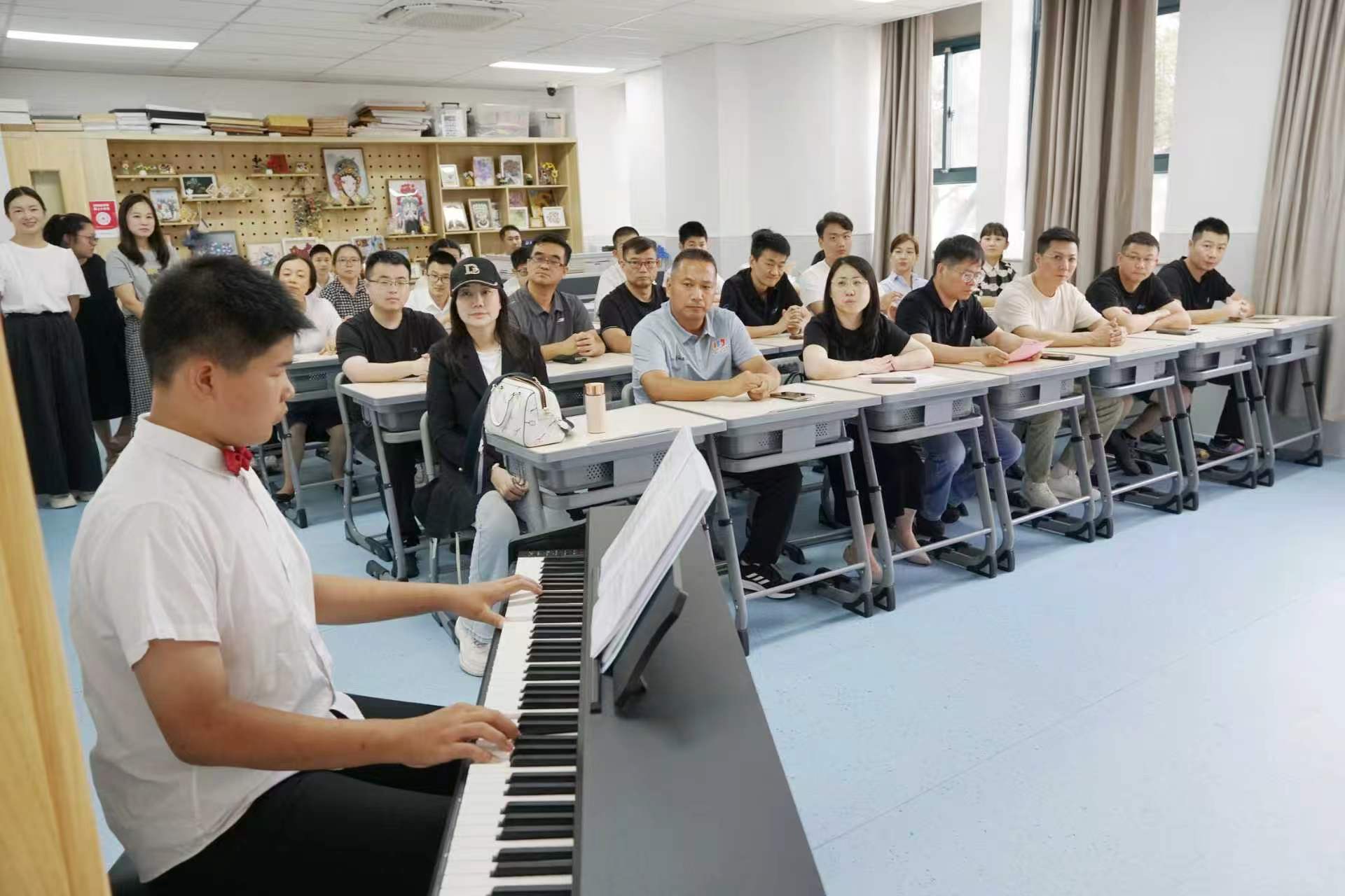 学生才艺展示1